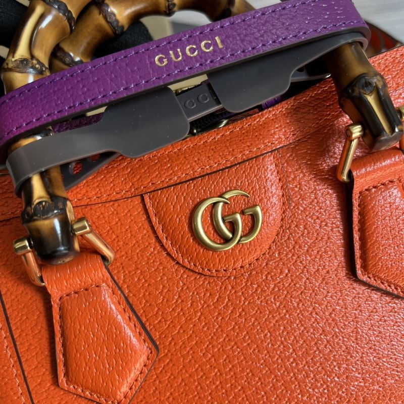 Gvc*1 tote bags